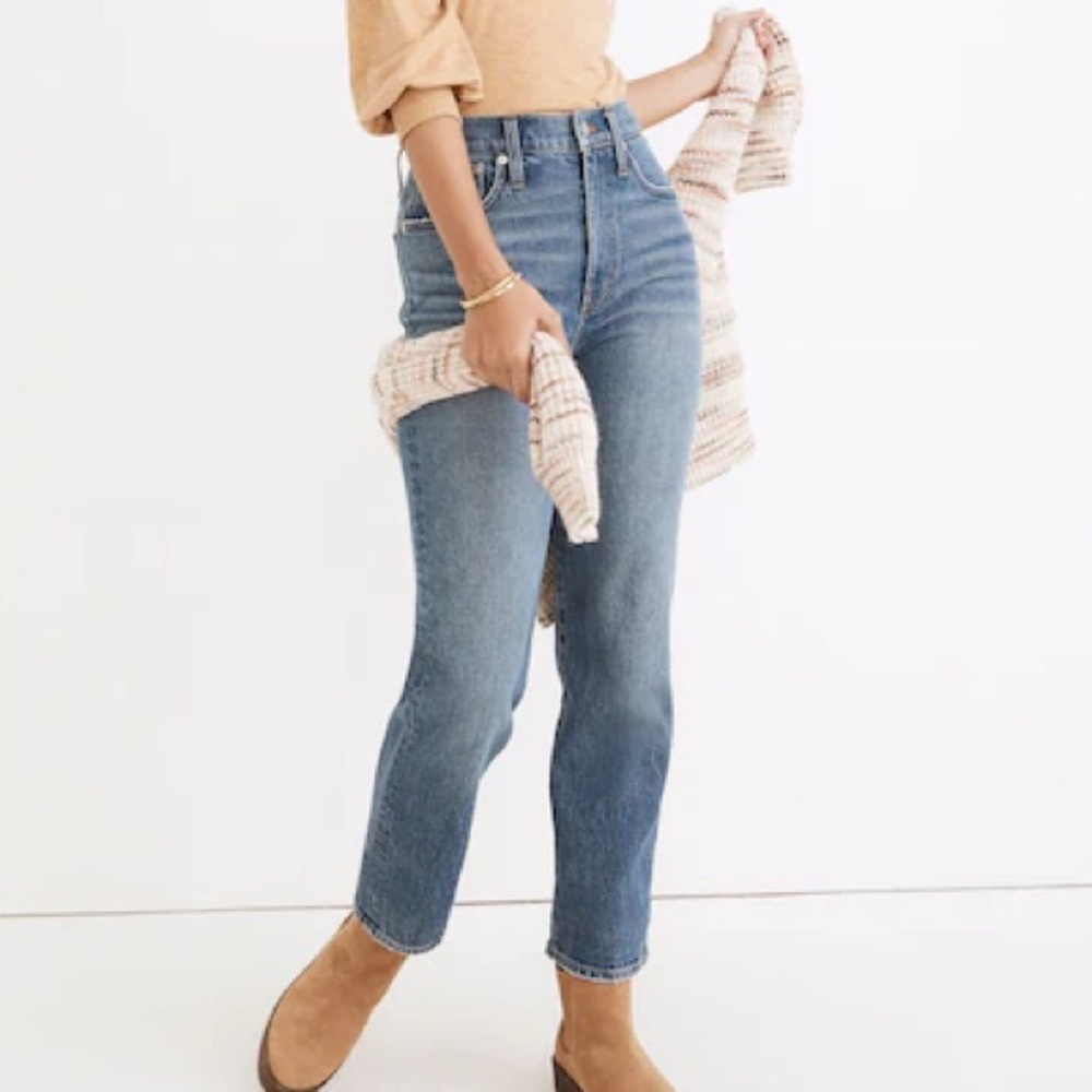 Madewell The Perfect Vintage Jeans in Belbury Wash Tencel Denim Edition